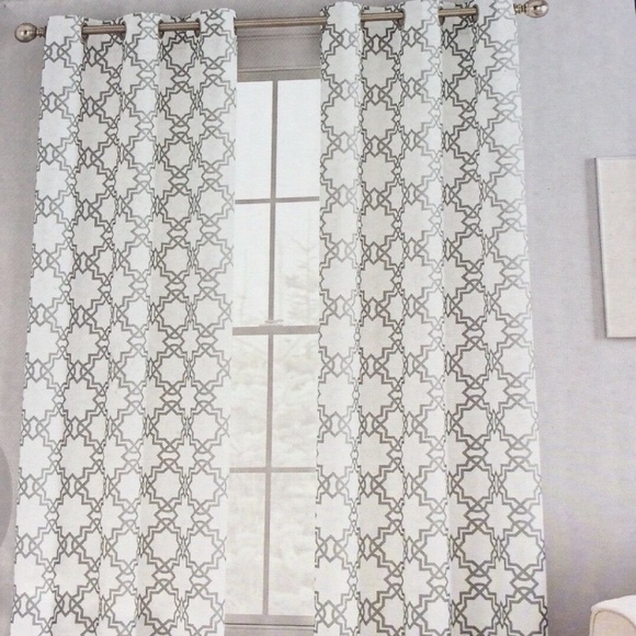 Style Decor Accents Gray White Modern Grommet Curtain Panels